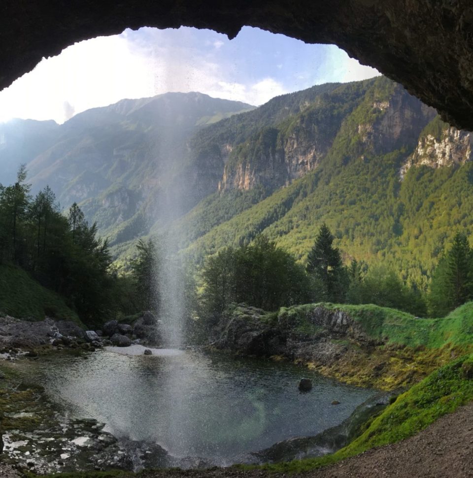 La grotta del Fontanone di Goriuda